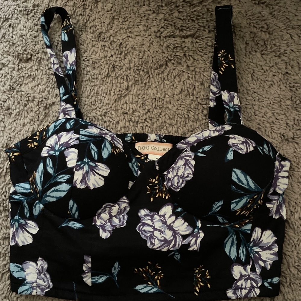 BOG collective patterned crop top